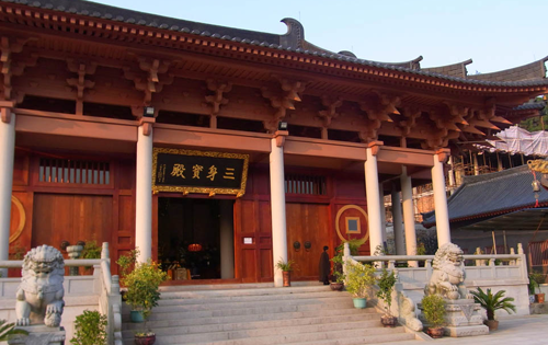 福州雙巖寺項目：瓷磚膠、涂料、膩子粉